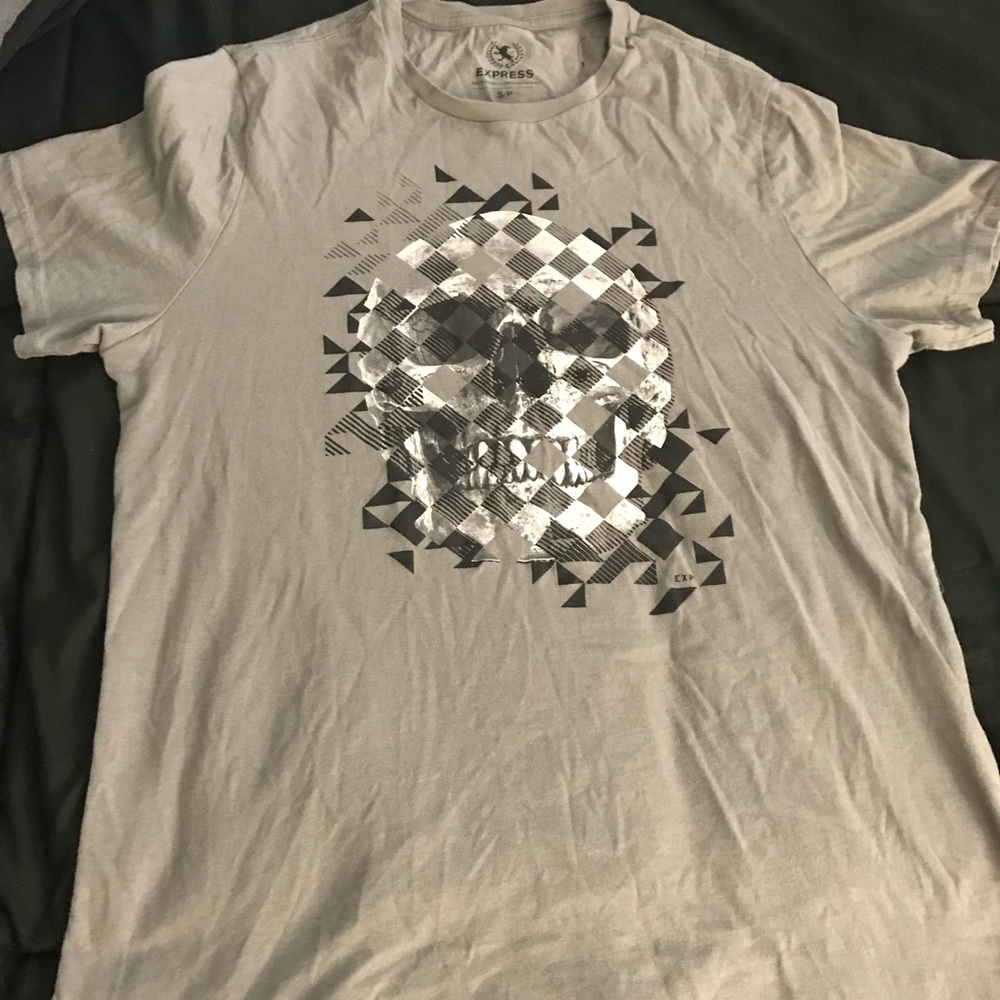 Express graphic T-shirt size small never worn